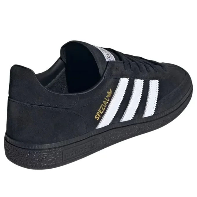 Adidas Handball Spezial “Preto Intenso / Branco Nuvem / Dourado Metálico”